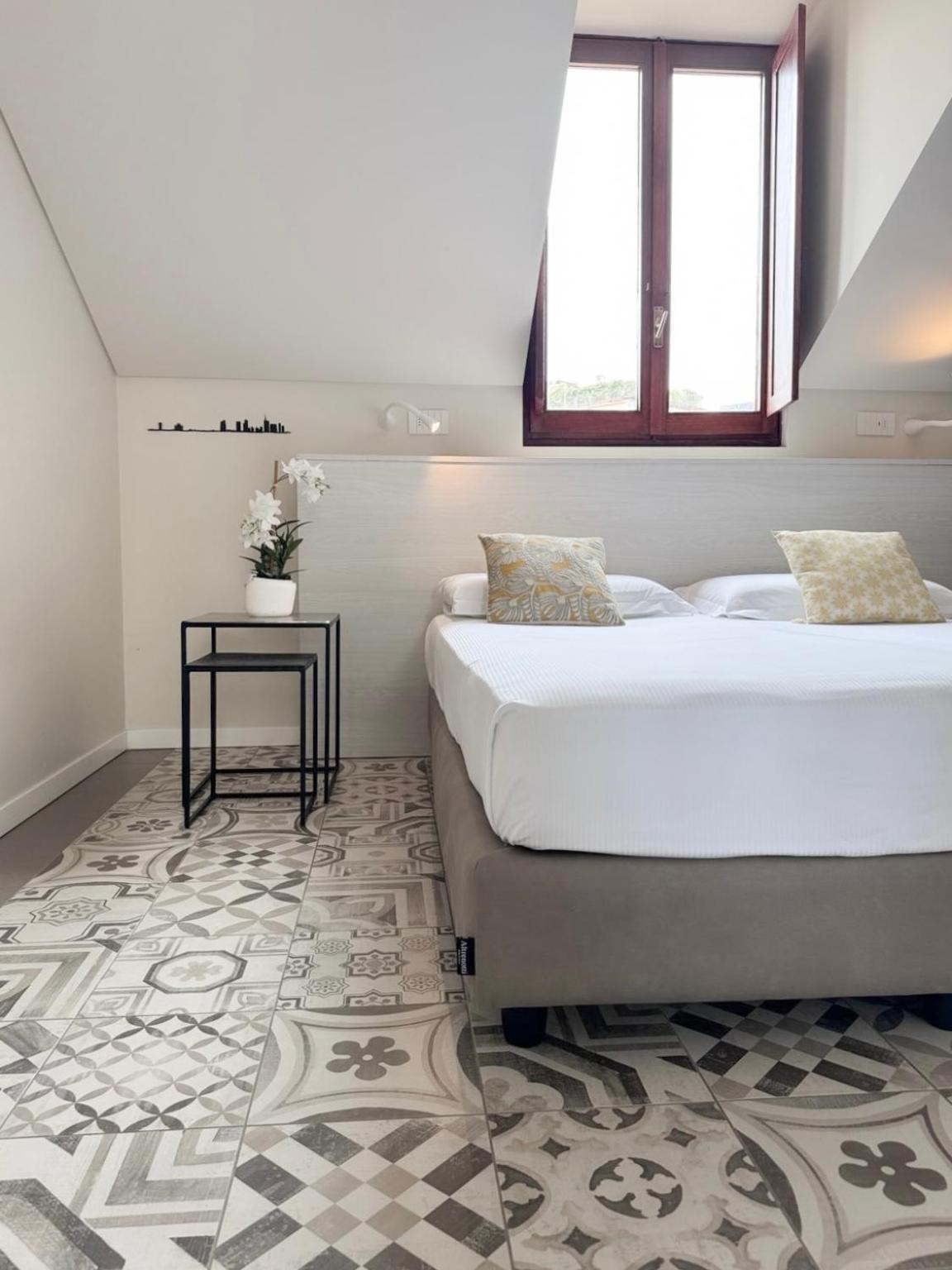 Comecasa 10 Minutes Walk From Duomo 2 Bedroom Apartment Milan Extérieur photo